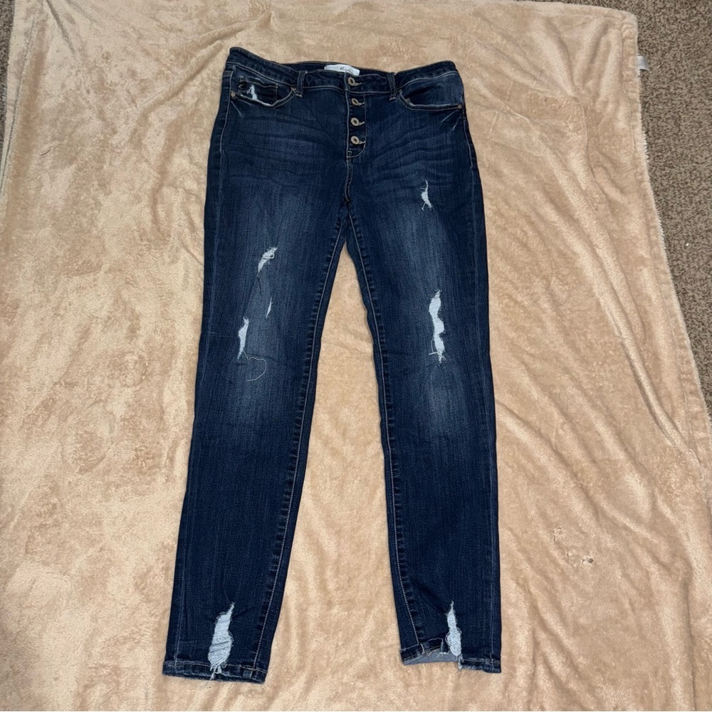 KanCan Distressed Dark Wash Blue Button Fly Skinny Jeans Women’s Size 15/31 EUC